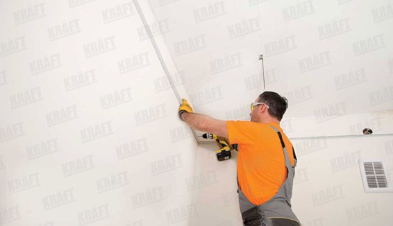 Instrukcja do samodzielnego montażu sufitu podwieszanego KRAFT: montaż ściennego L-profilu