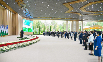 Sufit podwieszany grilyato KRAFT w rezydencji Koʼksaroy Prezydent Republiki Uzbekistanu