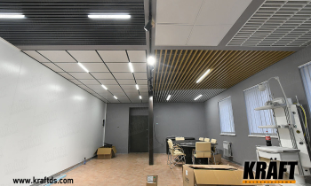 Any whim: the new KRAFT suspended ceiling showroom, which has everything!