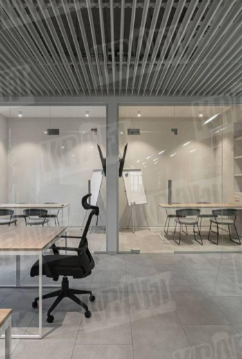 KRAFT Plate-Shaped Rail: a Modern Solution for the Bank’s Head Office